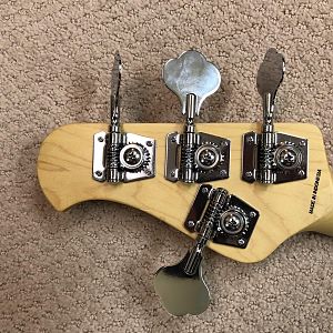 Sterling SUB Ray4 neck