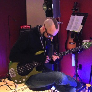Crash and Go(Studio) - YouTube