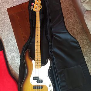 Strings & Things Custom Blues King IV #31