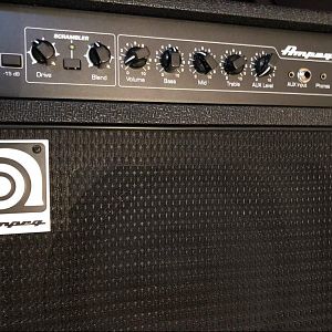Ampeg BA-110 V2