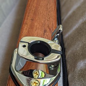 Ergo bass mounting close-up. MUCH stronger than standard.