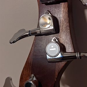 Ergo back of headstock + tuners, not different tuner