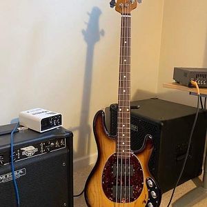 Man Man Stingray Special HH