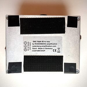 DCBC1354-2BBA-45B4-860A-0C3271D1E587