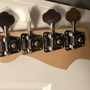 57/58 AVRI Precision W/Musikraft Neck