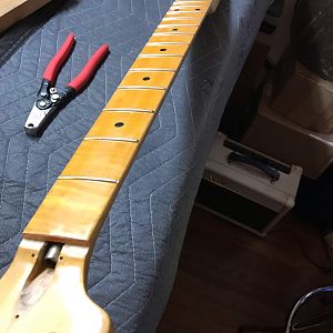 Neck re-fret
