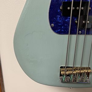 Cake bass paint defect