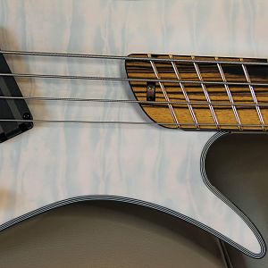 013 - Multi-scale bass