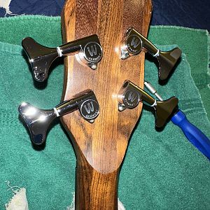 2004 Warwick Corvette Fretless