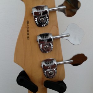 Pbass4