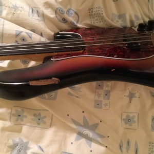 MIJ/USA Fretless Jazz