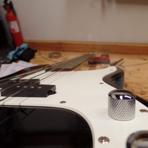 Squire Project Bass