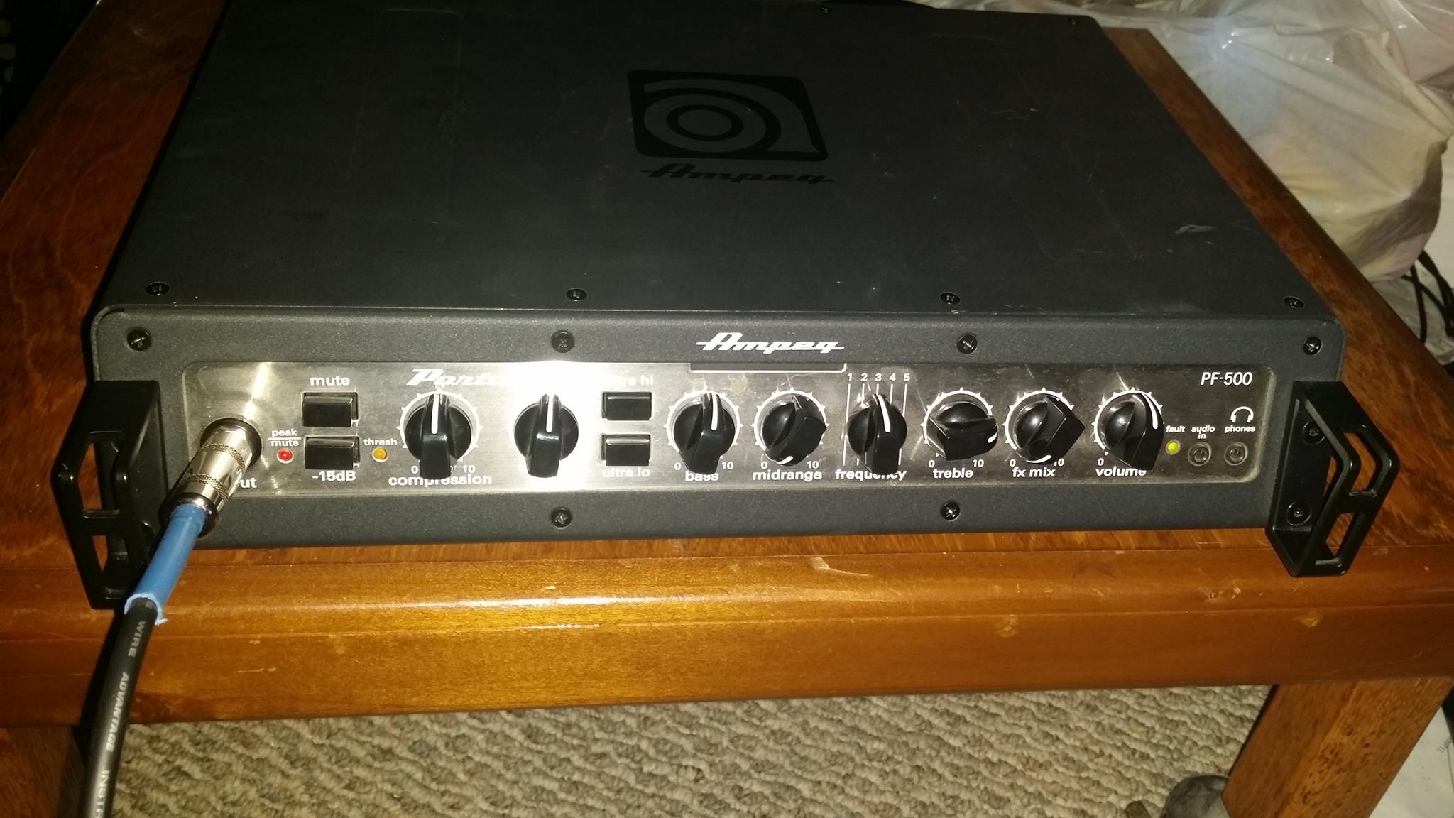 Ampeg PF-500
