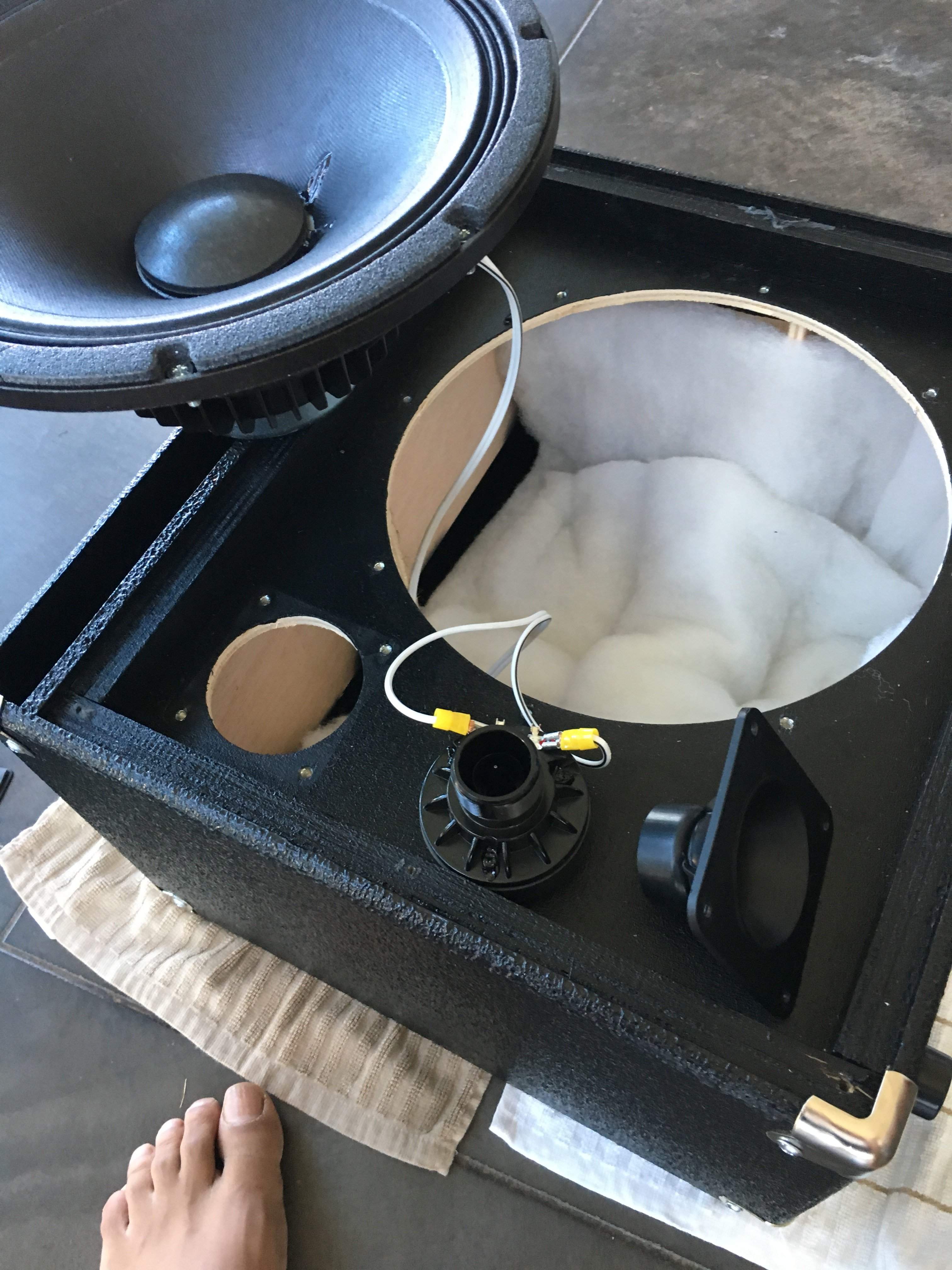 Barefaced Bass Super Midget Interior