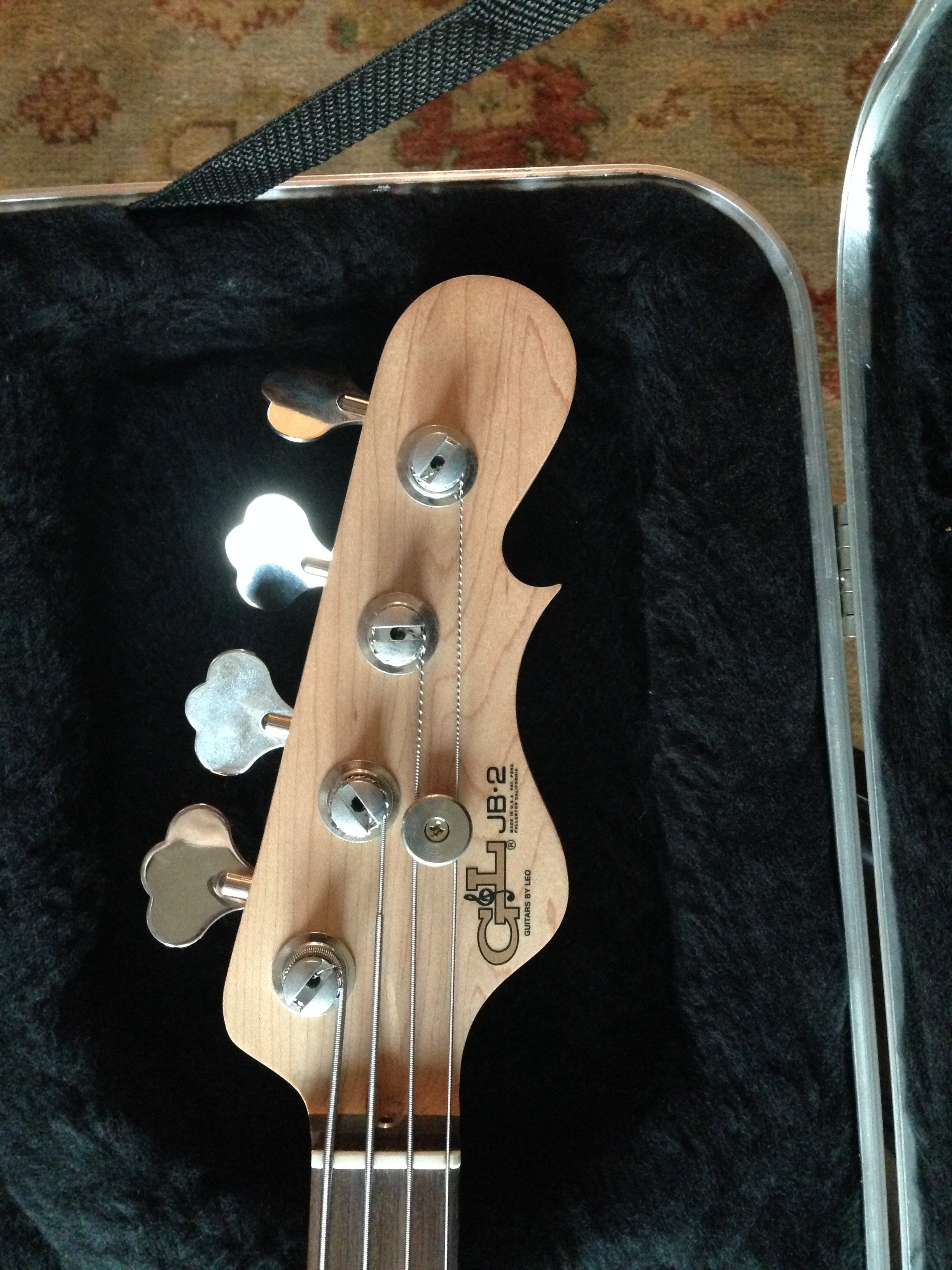 G & L JB-2