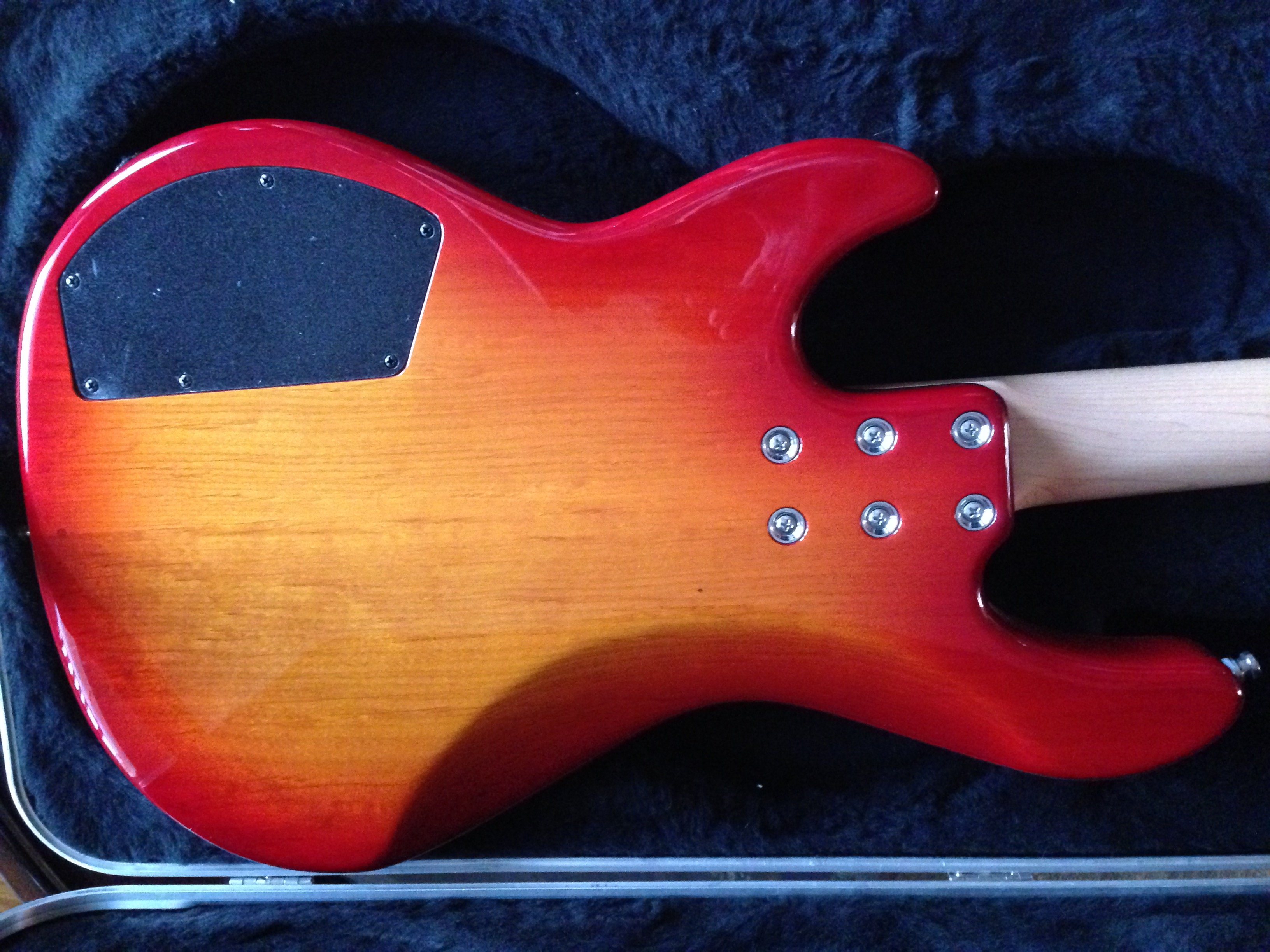 G & L JB-2