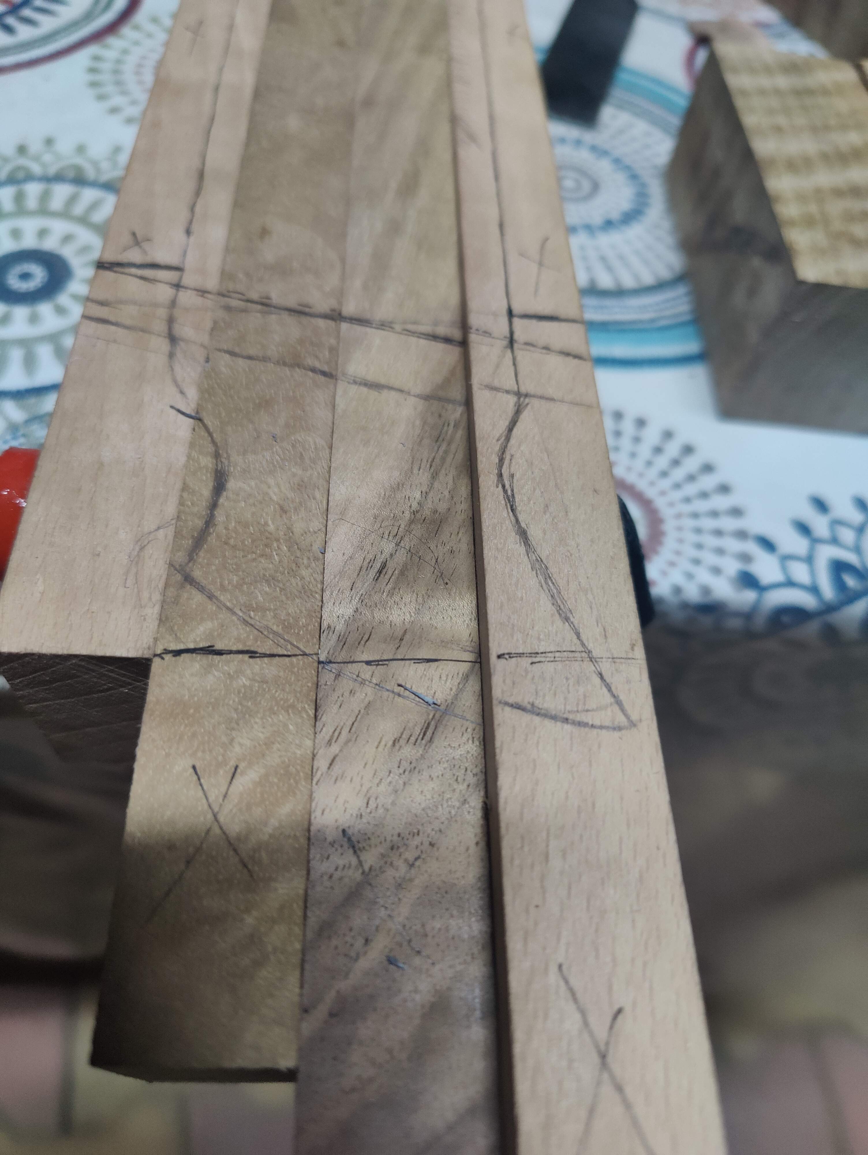 Headless Headstock design