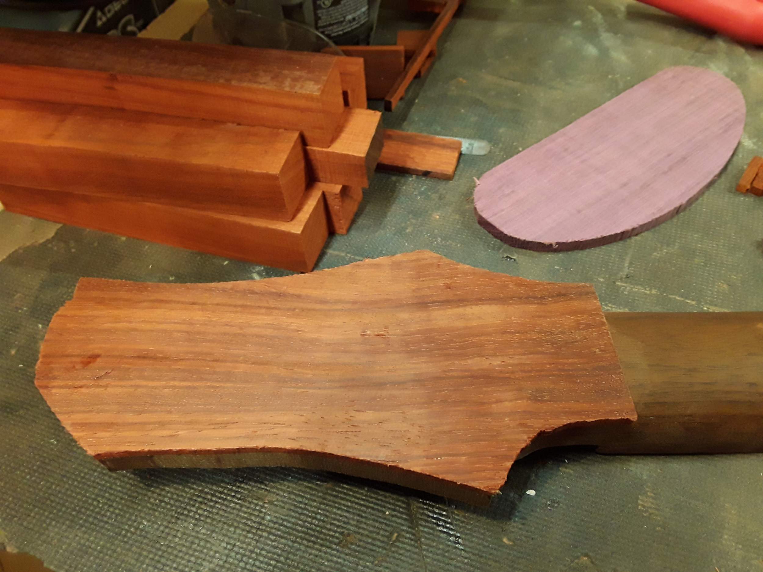 headstock action