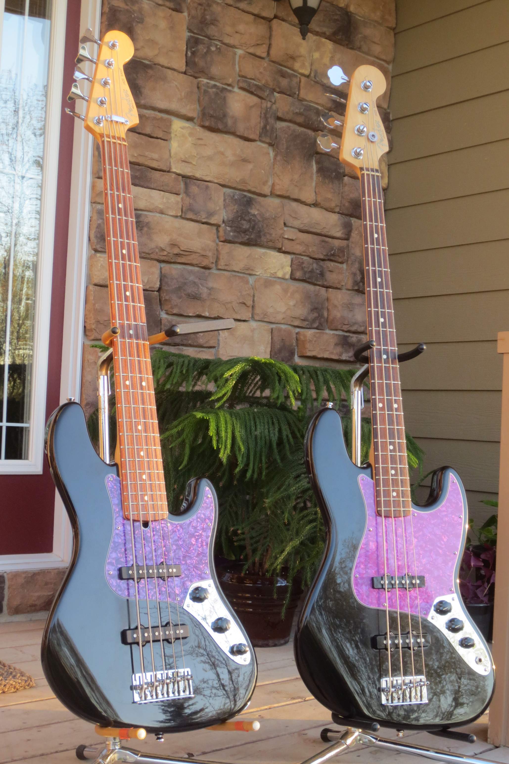JazzBassTwins