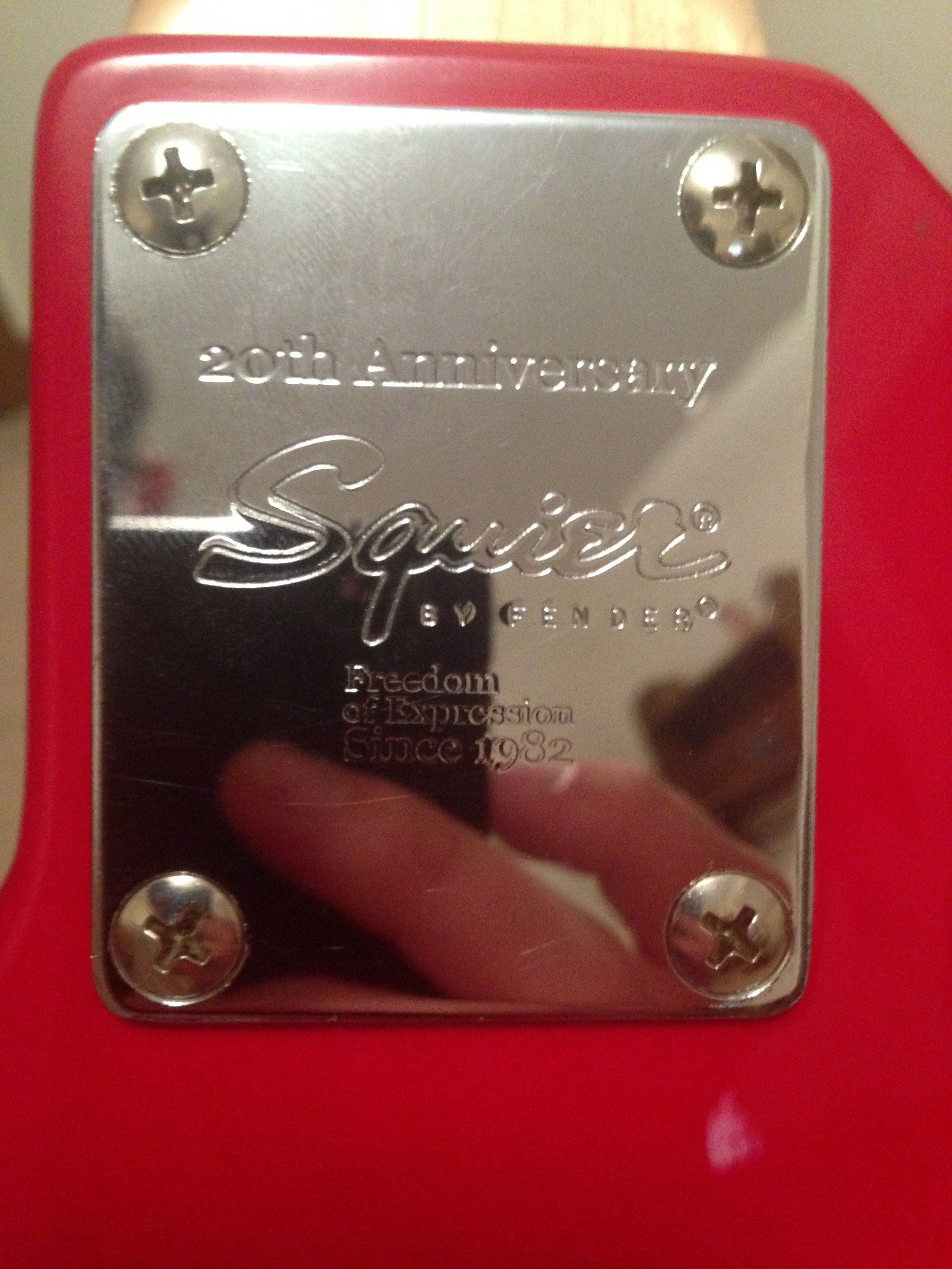 Neck plate