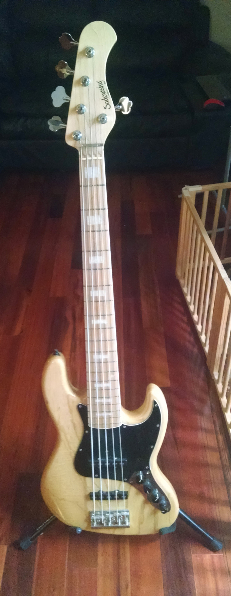 Sadowsky UV70 5 String Ash Maple with SC PUS