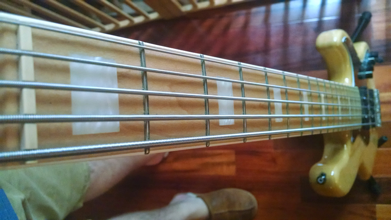 Sadowsky UV70 5 String Ash Maple with SC PUS