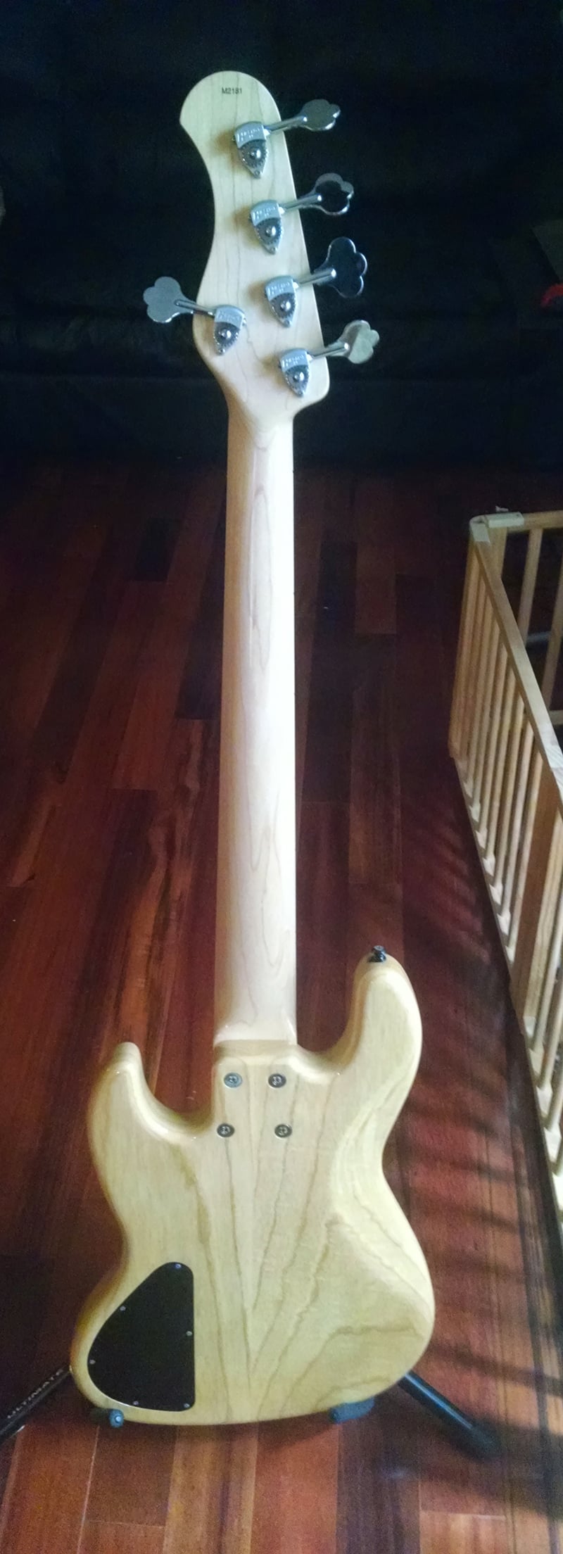 Sadowsky UV70 5 String Ash Maple with SC PUS