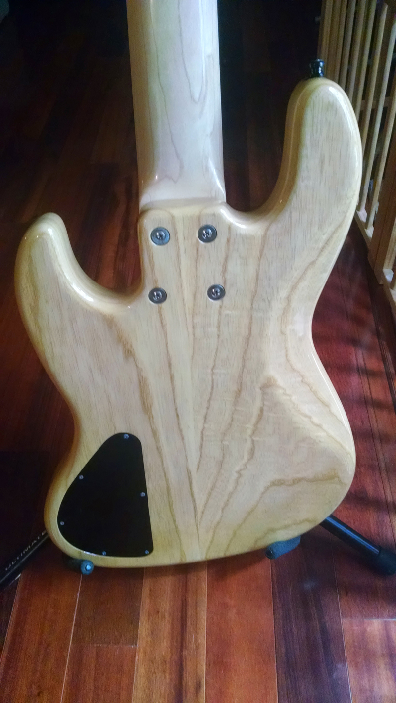 Sadowsky UV70 5 String Ash Maple with SC PUS