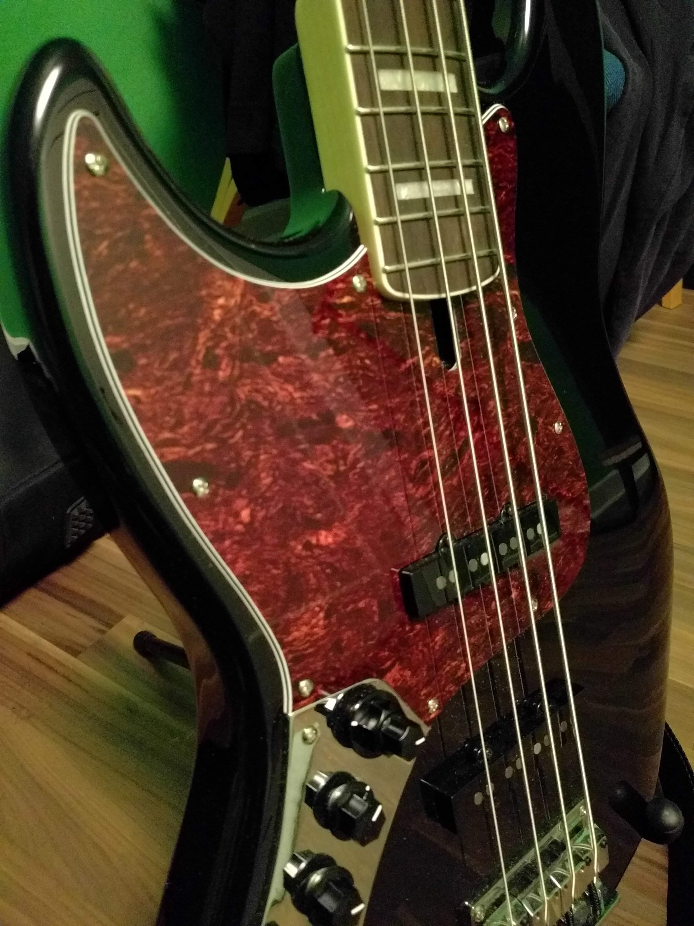 V7 close-up