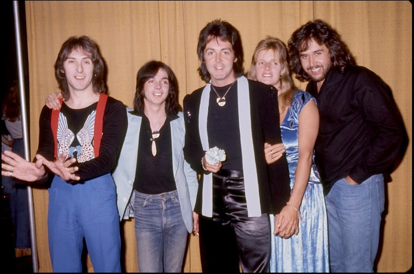 Wings-US-1976.jpg