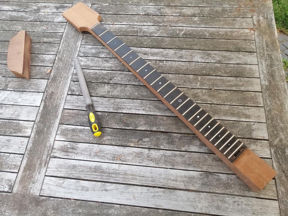 fretboard-in-position_orig.jpg