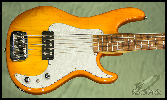 6714-BODY-700.jpg