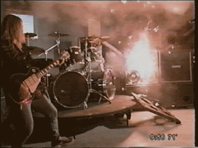 bd38563fcf2546671b4fed305729ae77.gif