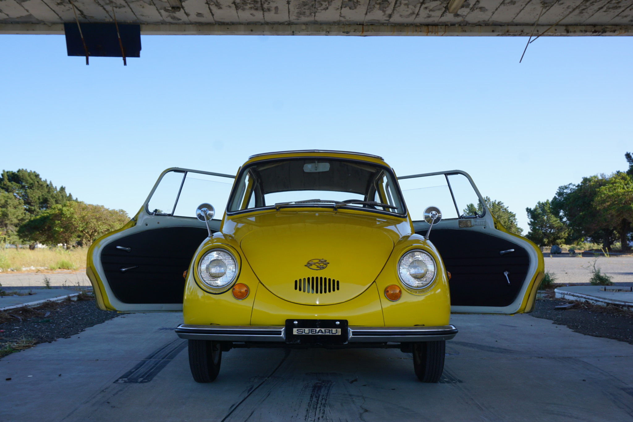 1970-Subaru-360-yellow.jpg