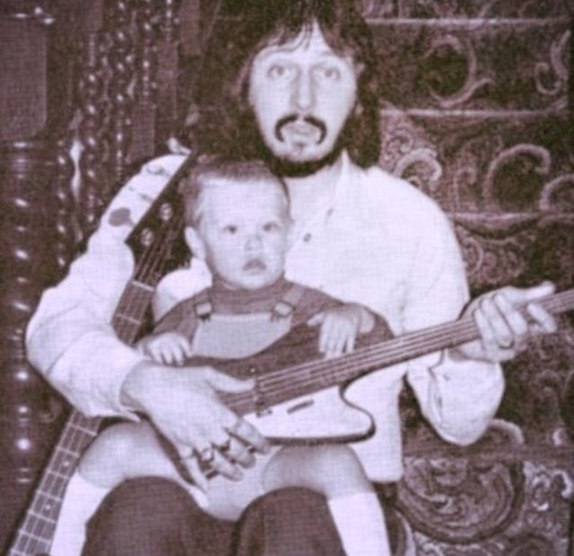fe42526acceae08b7bc948bf8c1925da--john-entwistle-rock-roll.jpg