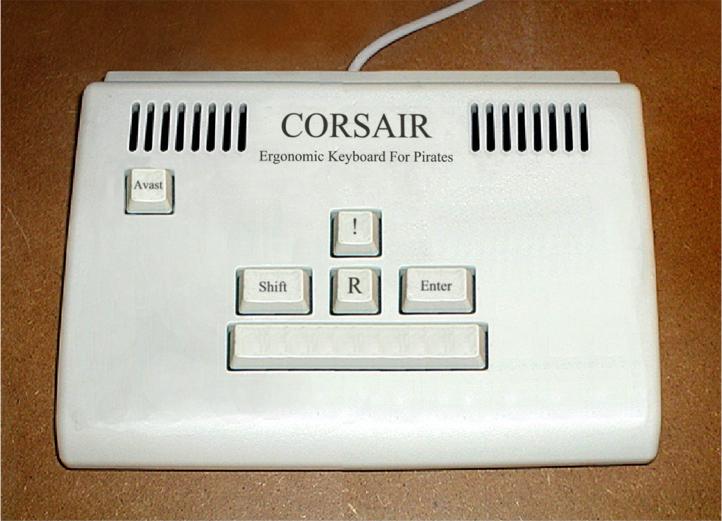 piratekeyboard1.jpg
