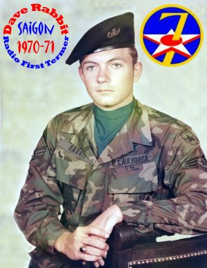 DaveRabbitSaigon1970-71InsigniaSmall.jpg