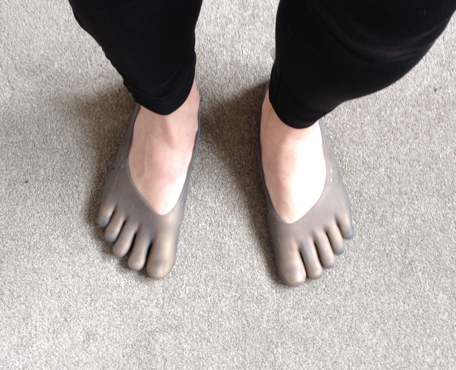 Inov8_Evoskin_Minimalist_Shoes.jpg