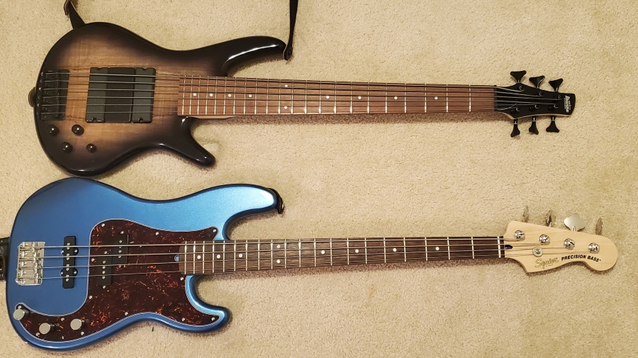2-basses.jpg