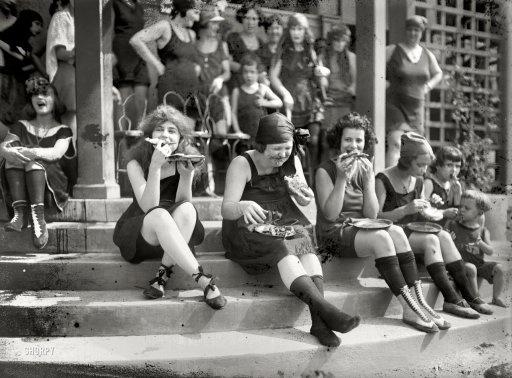 swimsuit-pizza-suffragettes-1921.jpg