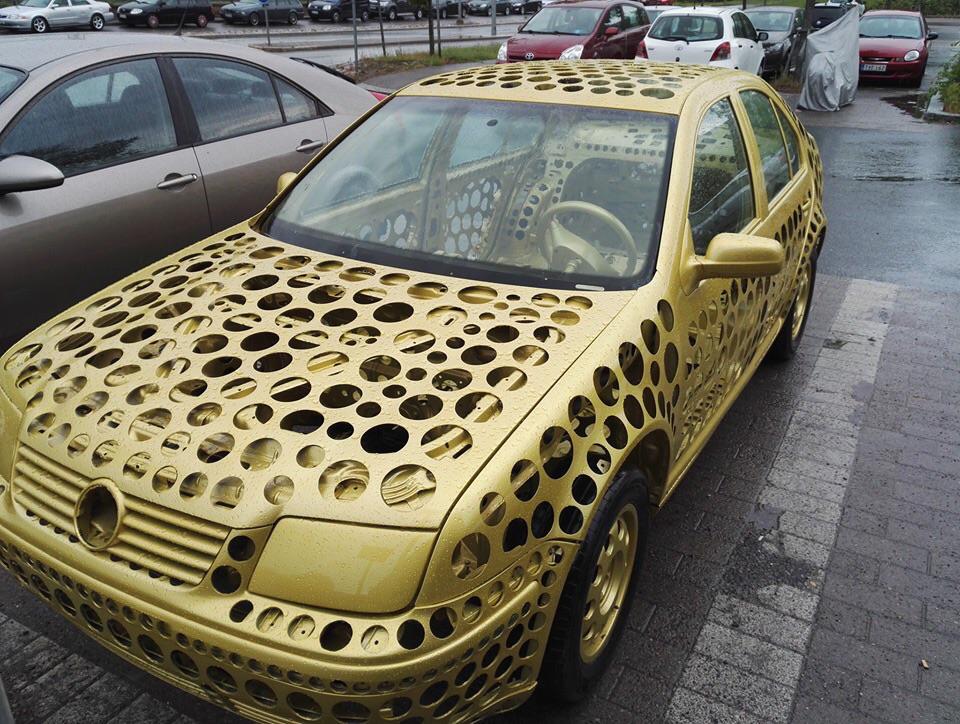 iskyq0fz0d231.jpg