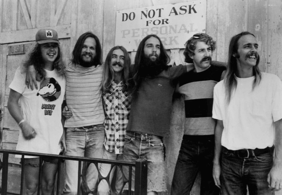 Ozark_Mountain_Daredevils_1975.JPG