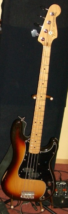 fender_p.jpg
