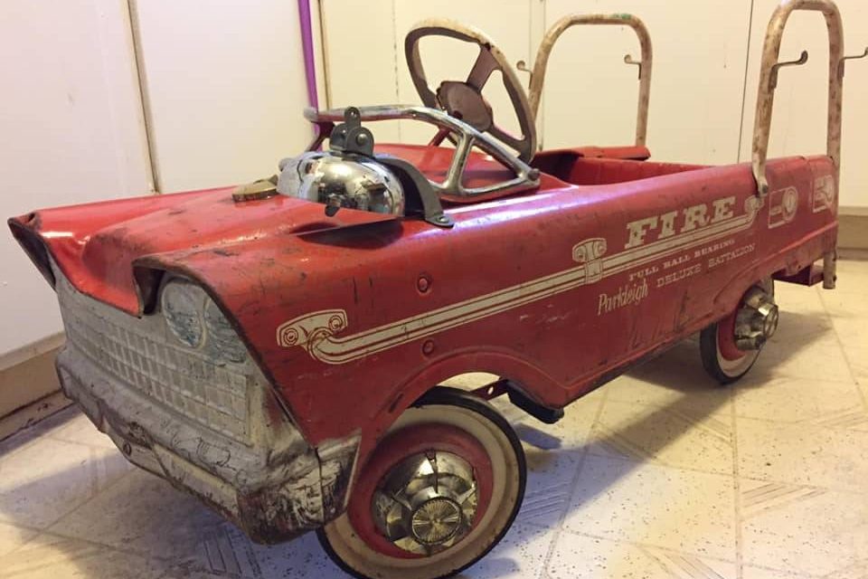 Murray-Pedal-Car-1-e1565085215637.jpg