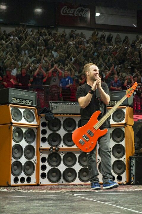 d4ba5ffa1342e713ad82ec7f550f0ddd--jeff-ament-nu-metal.jpg