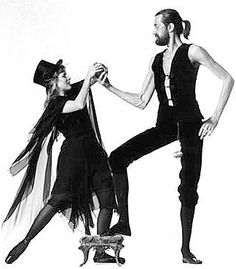 2d45f7fa1d33a3af7978328e346d594a--fleetwood-mac-stevie-nicks.jpg