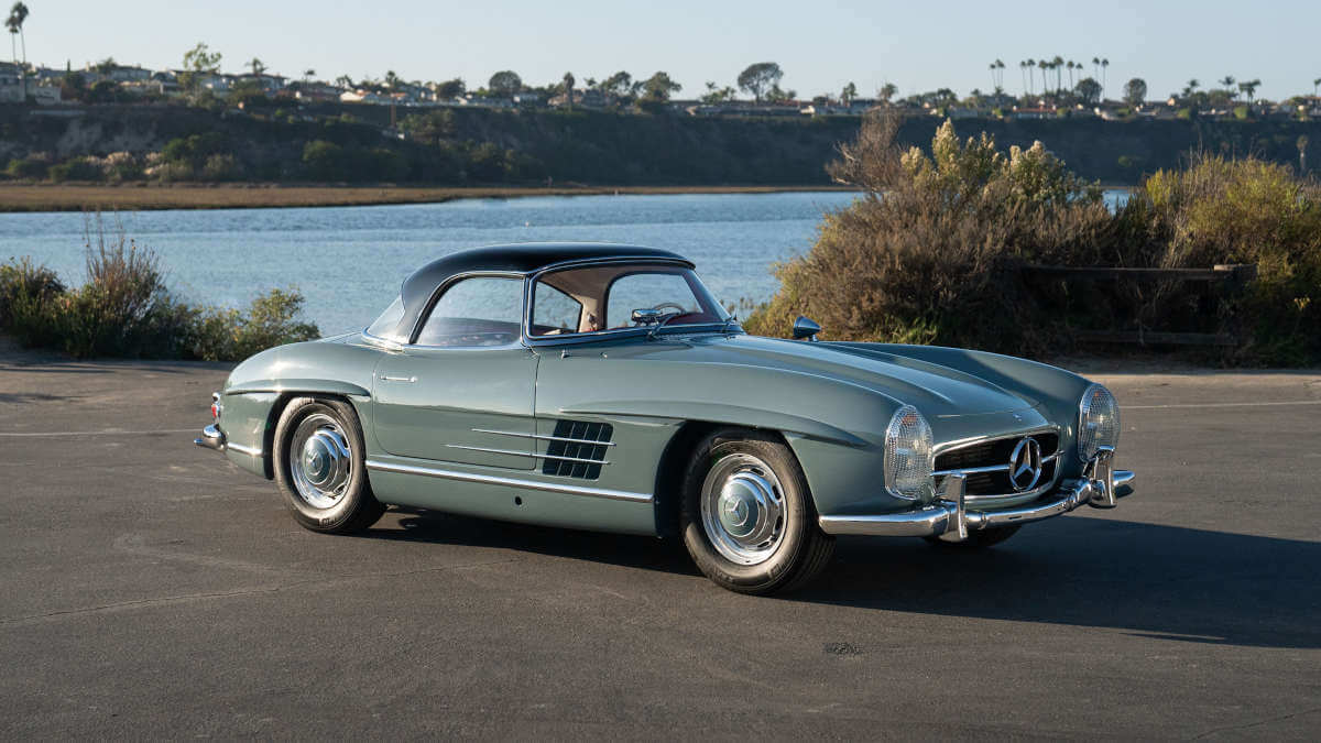 MercedesBenz300SLRoadster1964_03.jpg