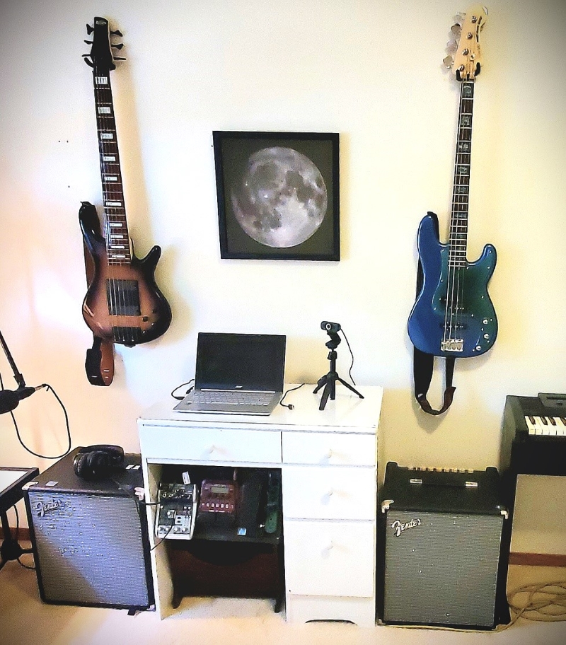 2-Bass-Studio.jpg