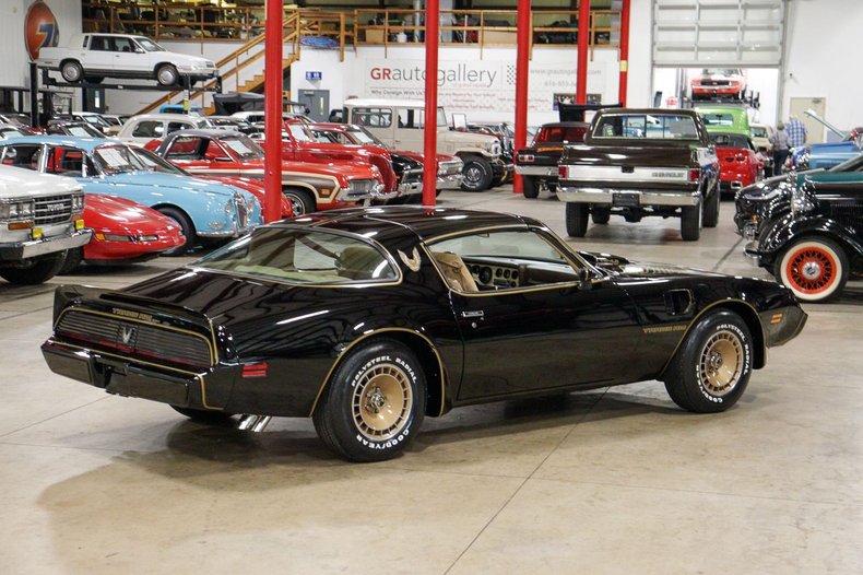 1981-pontiac-firebird-trans-am