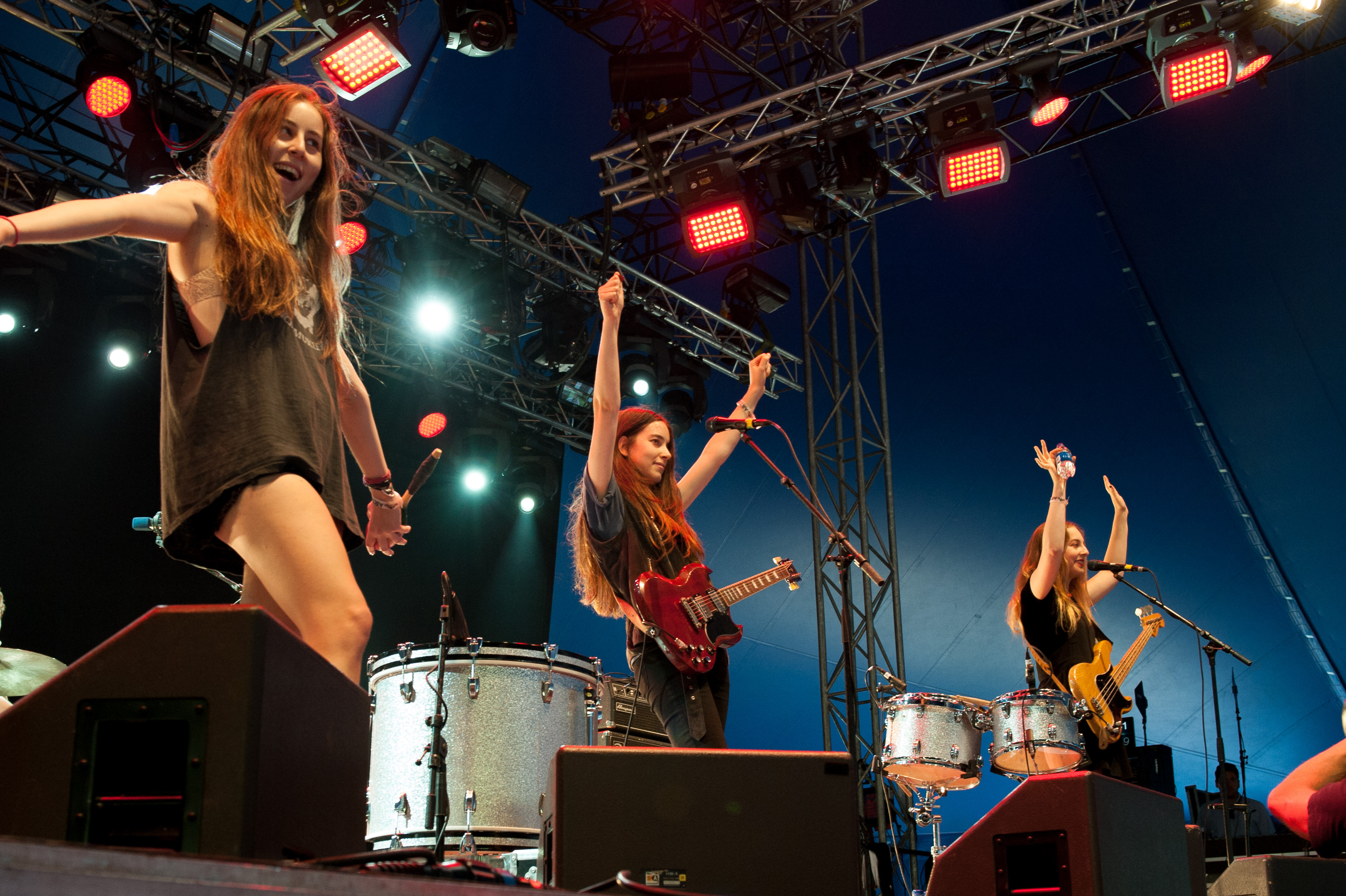 Haim_Way_Out_West_2013.jpg
